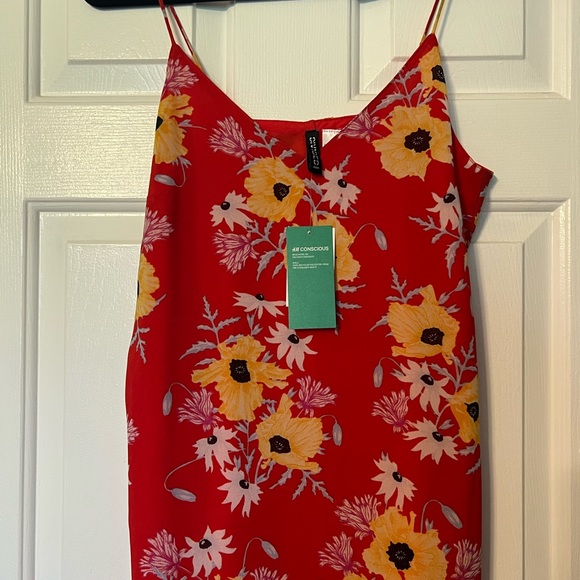 NWT divided 8 floral summer dress red yellow spaghetti strap - Picture 9 of 10